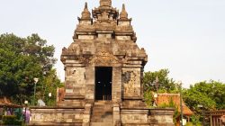 Eksotika Seni Rupa Arsitektural Candi