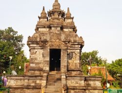 Eksotika Seni Rupa Arsitektural Candi