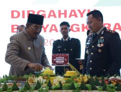 Bupati Anwar Sadat Hadiri Syukuran HUT Bhayangkara ke-79 di Polres Tanjab Barat