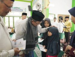 Safari Jumat di Pembengis, Bupati Anwar Sadat Bawa Kabar Baik Pembangunan untuk Warga