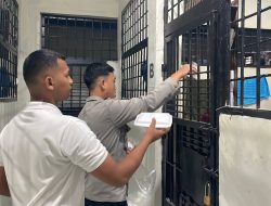 Jumat Berkah, Polres Nagan Raya Berbagi Rezeki Dengan Para Tahanan