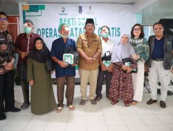 Bupati Tanjab Barat Buka Bakti Sosial Operasi Katarak Gratis di RSUD KH. Daud Arif