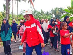 Meriah, Jalan Santai Memperingati HUT ke-80 Kemerdekaan RI Tingkat Kecamatan Windusari