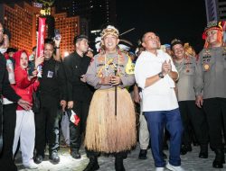 Kapolri dan Mensesneg Tinjau Kemeriahan Panggung Rakyat di Bundaran HI