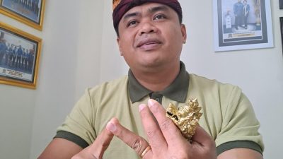 Dari Membuat Banten Hingga Lawar
