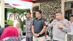 Warga Datangi Mapolsek Kuala, Sigap Kasat Reskrim Nagan Raya dan Kapolsek Kuala Mediasi Massa Aksi
