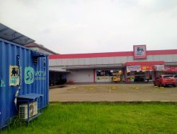 Super Indo dan Wahu: Titik Pengumpulan Sampah Plastik yang Menguntungkan dan Mendidik