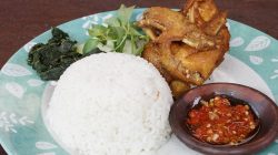 Warung Bebek Kendil Lamongan Salam, Cocok Bagi Pecinta Kuliner Magelang