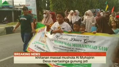 Mushola Al-Muhajirin Gelar Khitanan Massal dan Pengajian untuk Peringati Maulid Nabi