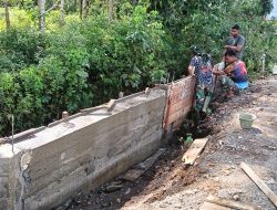 Dari Nol Hingga Tuntas, Tim Satgas TMMD Reguler ke-127 Kodim 0105/Abar Rampungkan Pengecoran Wingwall 100 Persen