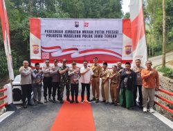 Dukung Akses Perekonomian Masyarakat, Jembatan Presisi Merah Putih di Pakis Diresmikan